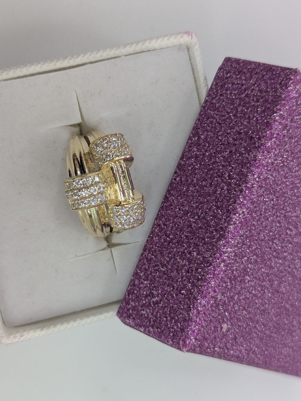 10kt Real Gold Women's Ring Size 6.5